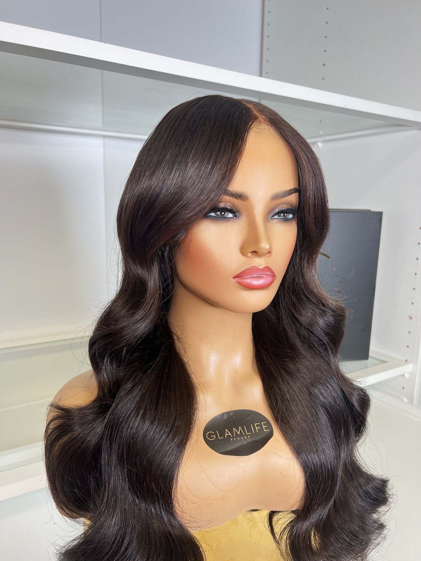 No. 07| Mackenzie | Amora Complete