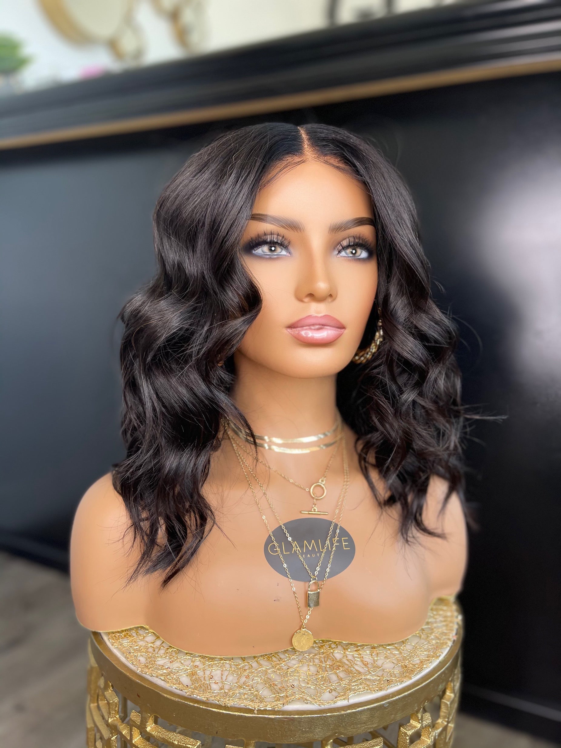 Selected Variant Image